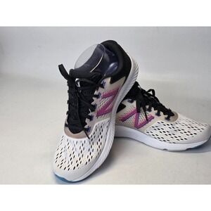 New Balance Drift V1 Womens Shoes Size 9.5 White Black Running Sneakers WDRFTRW1